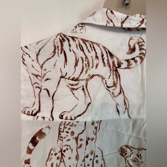 Jane & Delancey White Brown Wild Cat Cheetah Tiger Print Button Down L #1828 - Picture 8 of 11